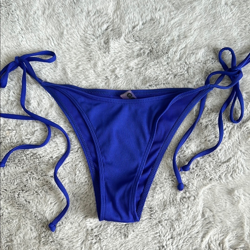 Goldie Ribbed String Blue Bikini Bottom S